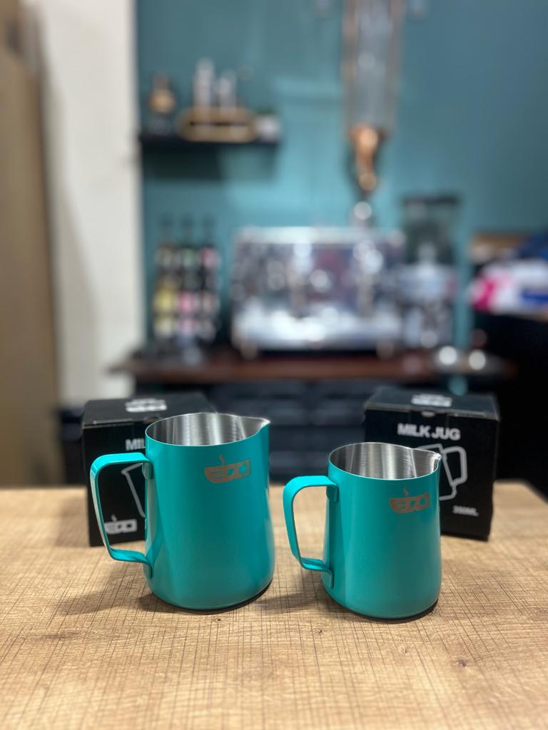 350 ML / 600 ML TIFANY BLUE MILK PITCHER