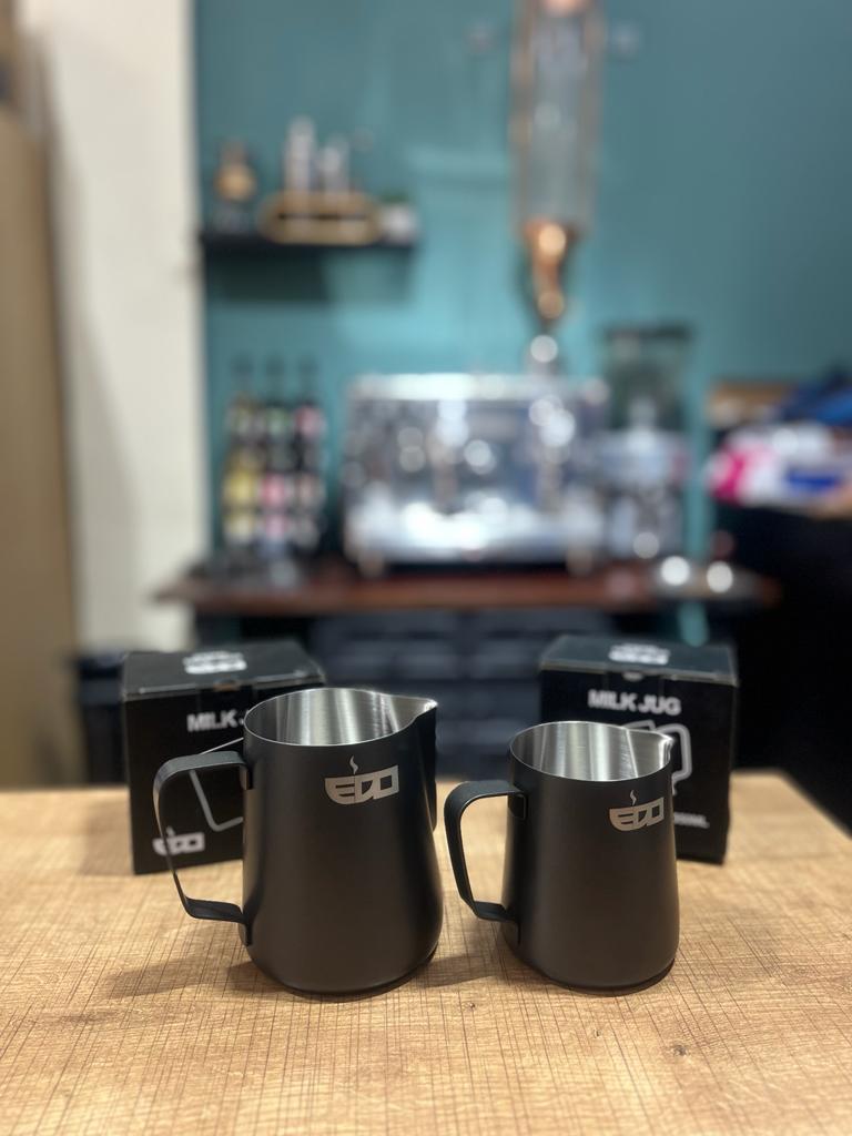 350 ML / 600 ML BLACK MILK PITCHER