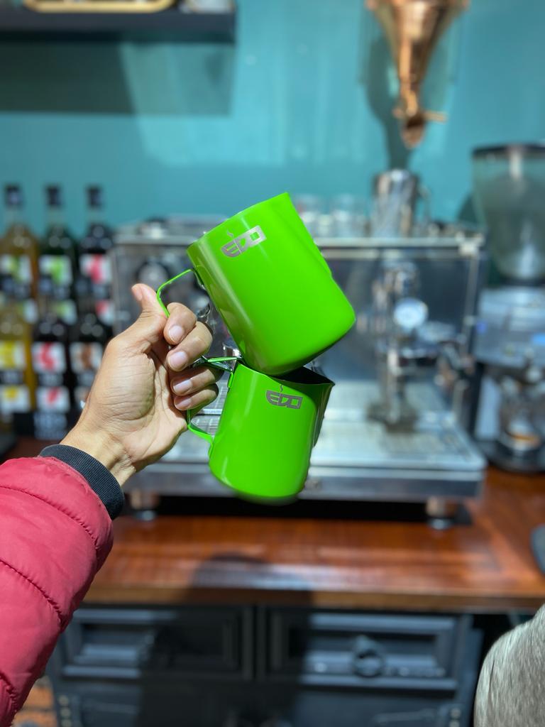 350 ML / 600 ML APPLE GREEN MILK PITCHER