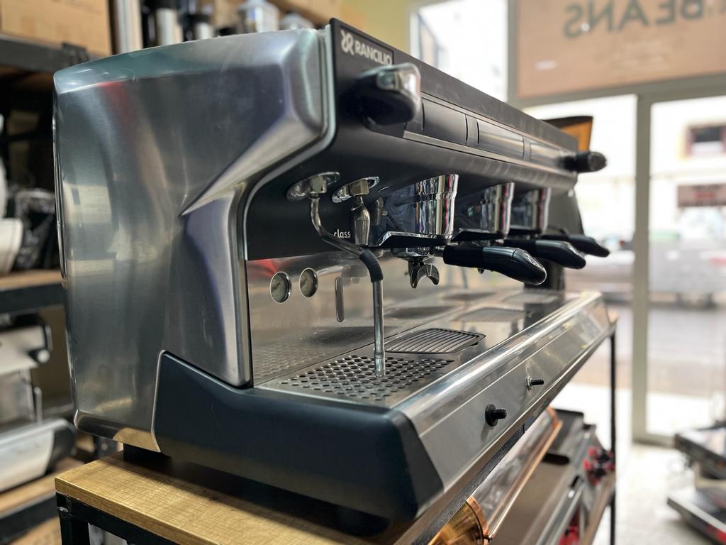 RANCILIO CLASS 9 S 3 GROUPES (  OCCASION )