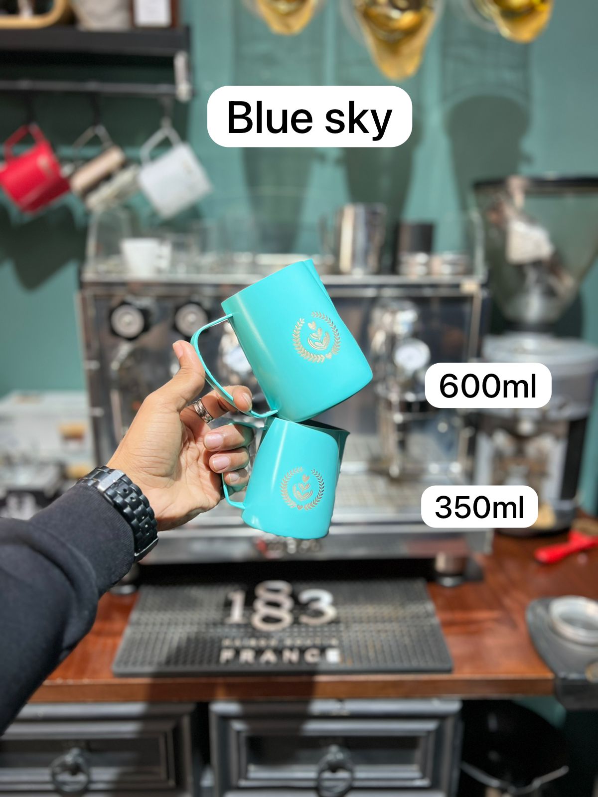 350 ML / 600 ML   BLUE SKY MILK PITCHER